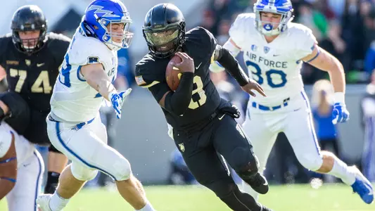Kelvin Hopkins Jr. was named to the 2019 Manning Award Watch List on Aug. 21.