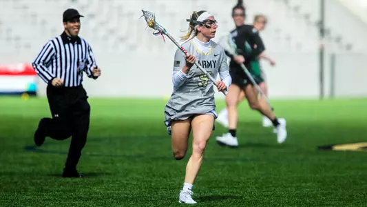 Ryan Murphy runs down the field against Loyola