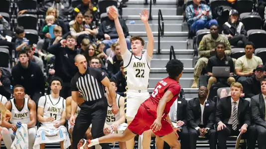 Kevin McCarthy Sinks a Contested Three Against Colgate