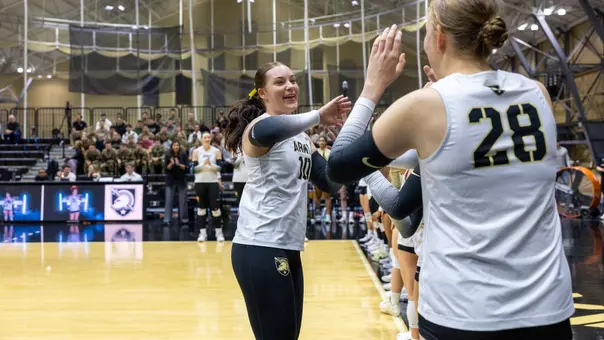 Naomi Chinchar Gets Hyped for Start of Match with Teammates