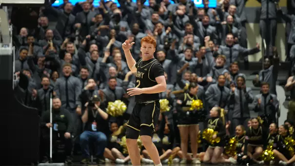 Ryan Curry Celebrates Made Three-Pointer Against Duke with Corps of Cadets