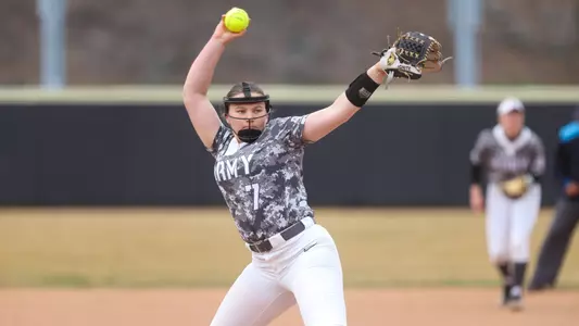 Katelyn Flanders Pitching