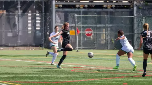 #9 Sophia Henry takes a shot in Army's 4-1 victory over Manhattan on August 17, 2025