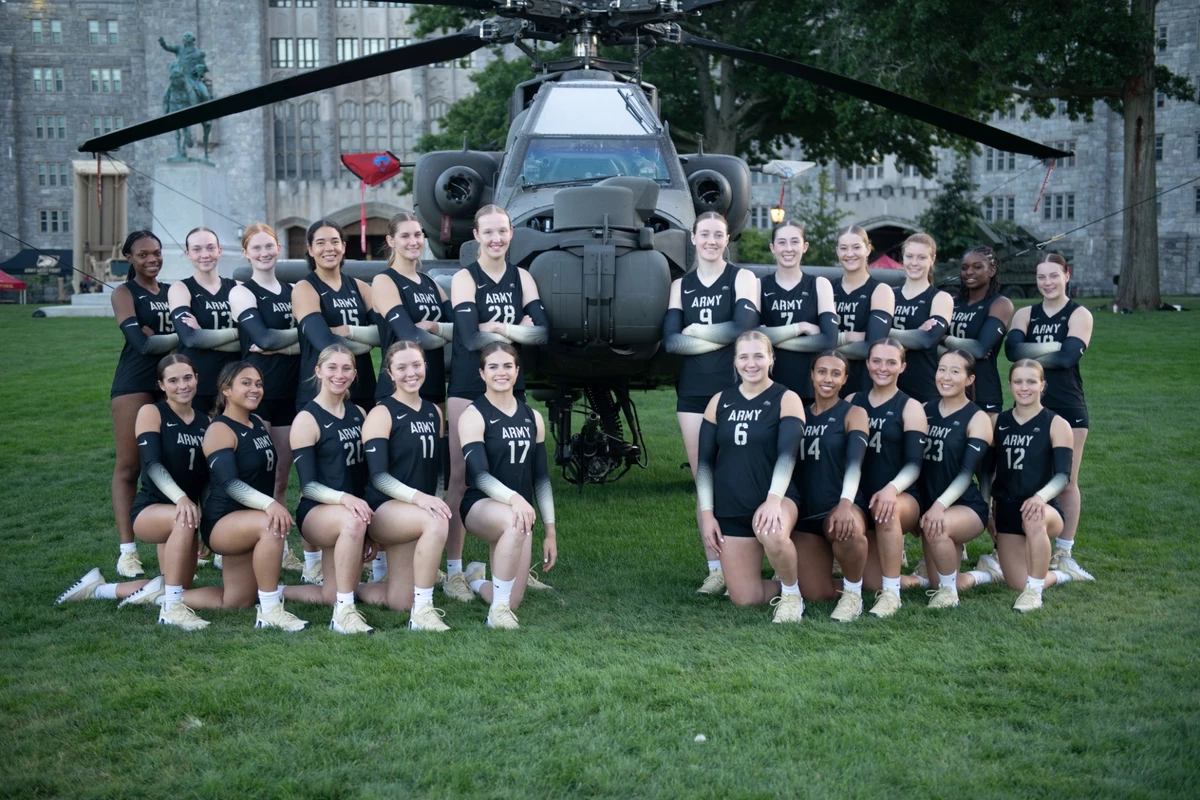 2025-26 Army West Point Volleyball Team Photo