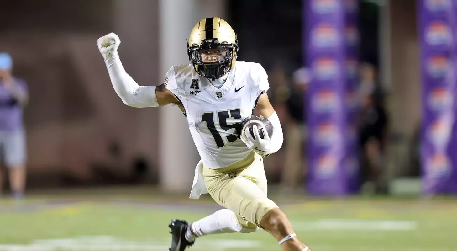 Sep 25, 2025 — Army football takes on the East Carolina Pirates in an American Conference game at Dowdy-Ficklen Stadium in Greenville, North Carolina. Photo: Danny Wild/Army football
