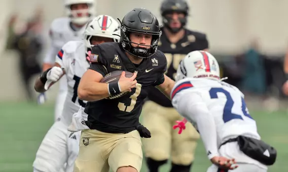Army West Point football quarterback Cale Hellums has been named the American Conference Offensive Player of the Week for Week 7.