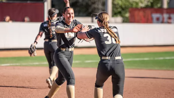 Breanna Izzo High Fives Hannah Laub After Making Defensive Play