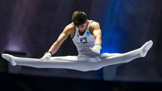 Jake Prabhakaran competes on the Horizontal Bar at the NCAA Championships on Apr. 17, 2026