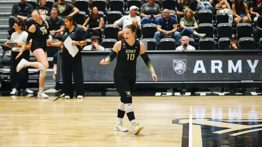 Naomi Chinchar Encourages Team In Between Points Against Sacred Heart