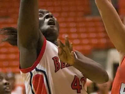 Lamar tops Bearkat women 70-47