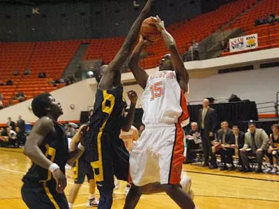 Sam Houston knocks off UC-Irvine 61-54