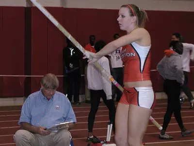 Men third, women fourth at Southland indoor track
