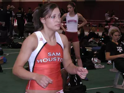 Dess Meek wins high jump again in Houston