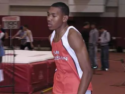 TyMagic Robinson wins in sprints