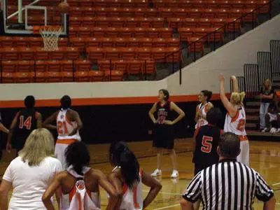 Women's basketball wins exhibition