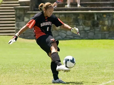 Jenny Pence earns academic honor from NSCAA