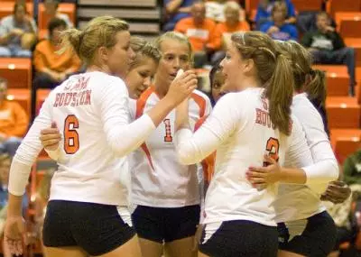 Kaylee Hawkins of Dickinson signs with Kats