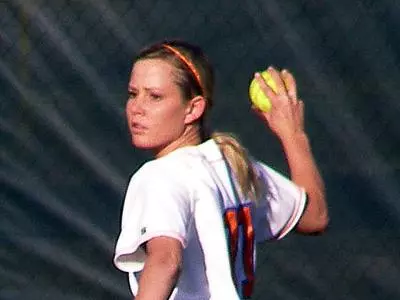 Aggies defeat softball 6-1