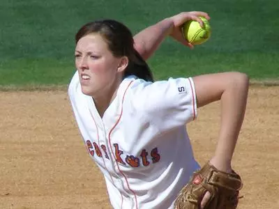 Softball blanks Prairie View twice in opener