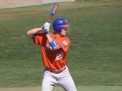 Bearkats sweep first Southland baseball series