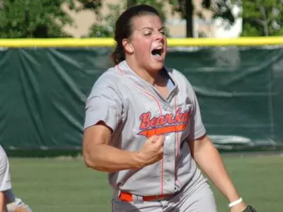 Softball blanks Houston Baptist 1-0