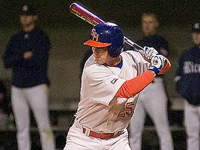 UTA edges Bearkats 6-5 Sunday