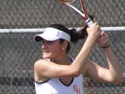 UTSA edges SHSU tennis 4-3