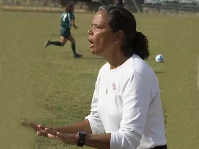 Soccer coach Marcia Oliveira to move to South Dakota
