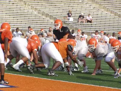 Defense dominates second scrimmage