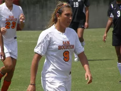 Soccer defeats Prairie View 5-0 Sunday