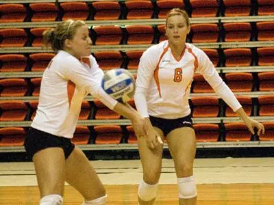 Volleyball falls in five at Southeastern Louisiana