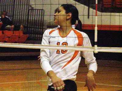 Volleyball extends streak to 7 wins at Nicholls