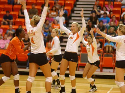 Volleyball transfers happy to be Bearkats