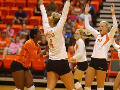 Anna Ferguson, Kaylee Hawkins earn SLC honors again