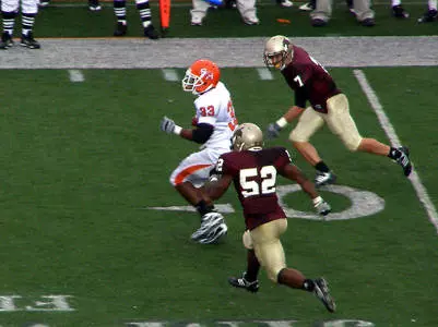 Texas State downs Bearkats 28-20 in football finale