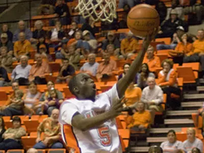 Former Hornet guard ready to begin soph season with Kats