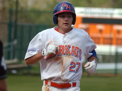 Baseball splits with SFA, falling 1-0 and winning 9-2