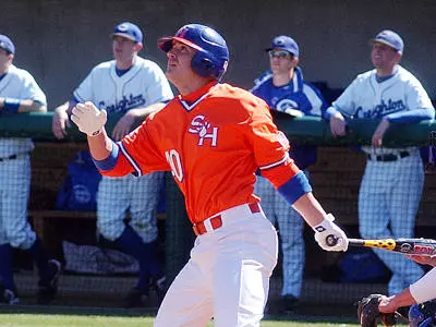 Mark Wyatt signs with Marlins