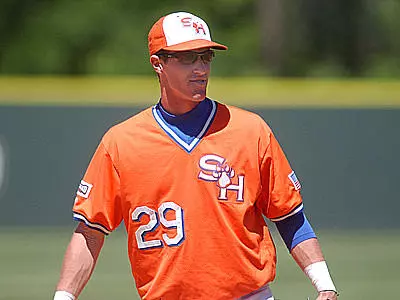 Zaleski signs deal with Toronto