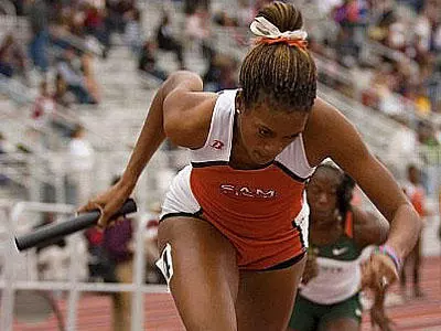 Relays shine at Texas A&M Indoor meet