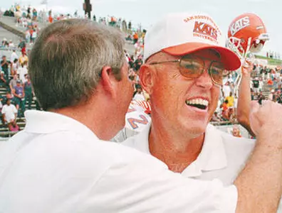 Bearkat Classic: The 2000 victory over Louisiana-Lafayette