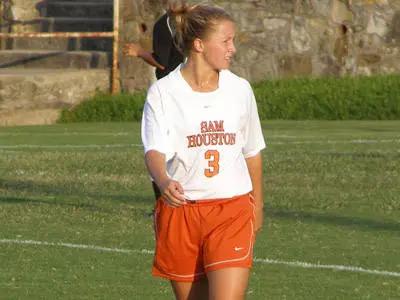 Houston Baptist blanks soccer 2-0