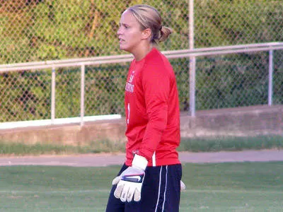 Soccer falls 3-0 to Oklahoma in opener