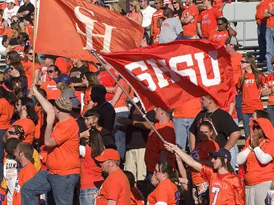 Student & faculty-staff football ticket policies announced