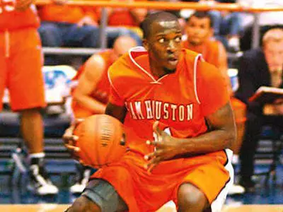 Gilberto Clavell, Josten Crow named to preseason All-Southland team