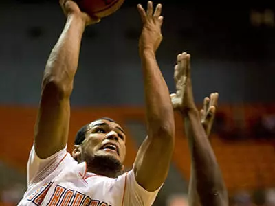 Second place Islanders visit for Saturday showdown