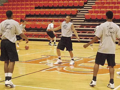 Men's basketball taking preseason slow