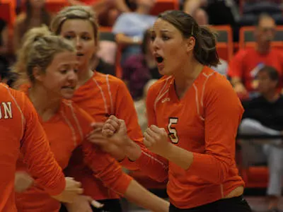 Volleyball looks to continue winning streak Thursday