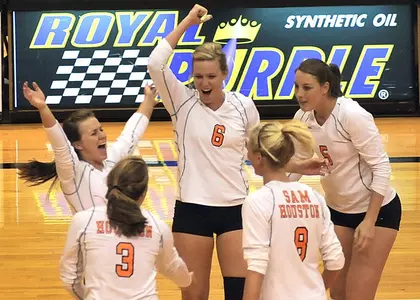 Bobcats drop Sam Houston volleyball in four