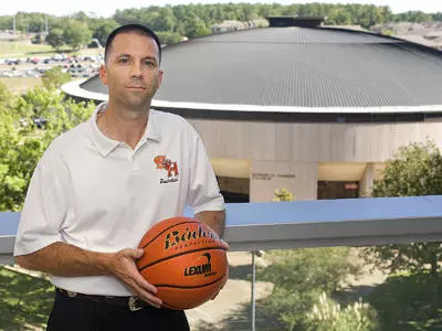Jason Hooten-coached Kats debut Saturday at Johnson